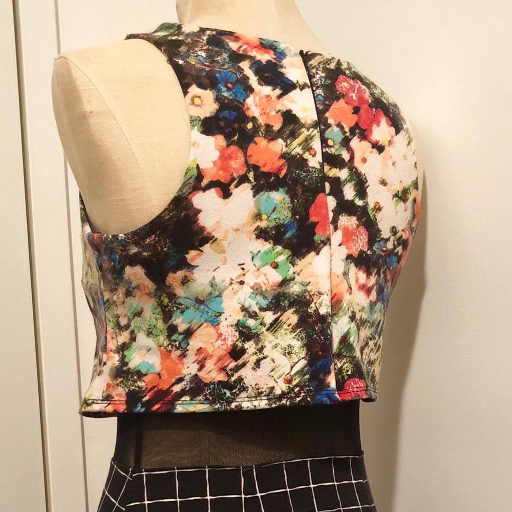 3 FOR $20 Patterned Dress - Picture 5 of 8